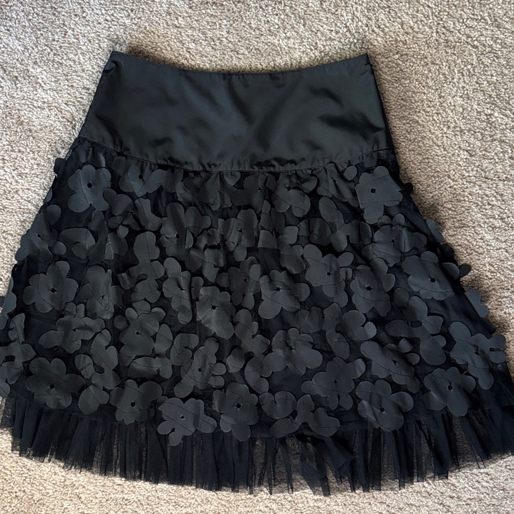 SPANNER Black Floral Appliqué Circle Skirt with Tulle Hem